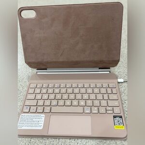 Rose Gold Ipad Keyboard Case